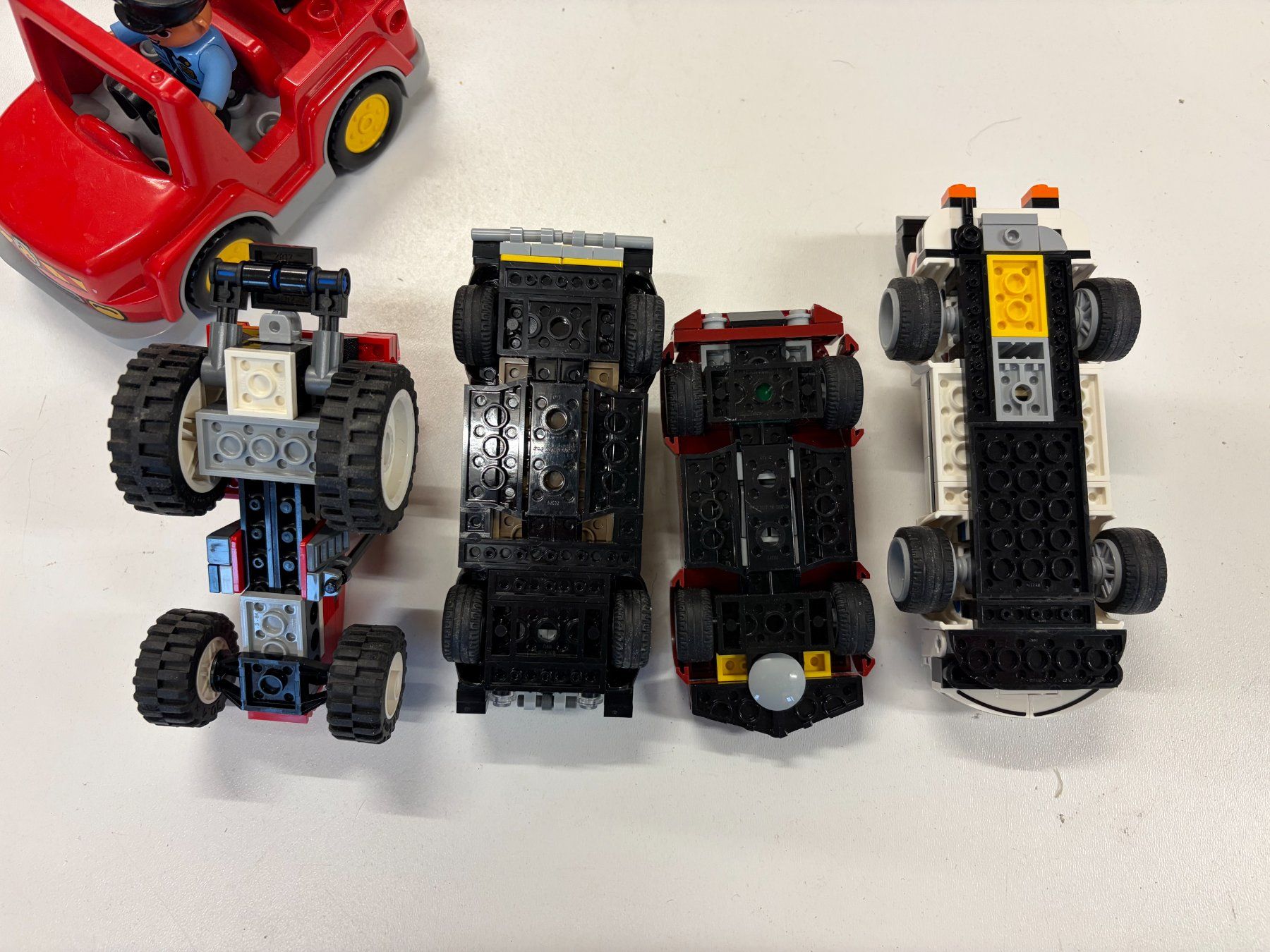Lego Spielzeuge: Verschiedene Lego-Autos – Gebraucht aus Fislisbach von chili2006 7