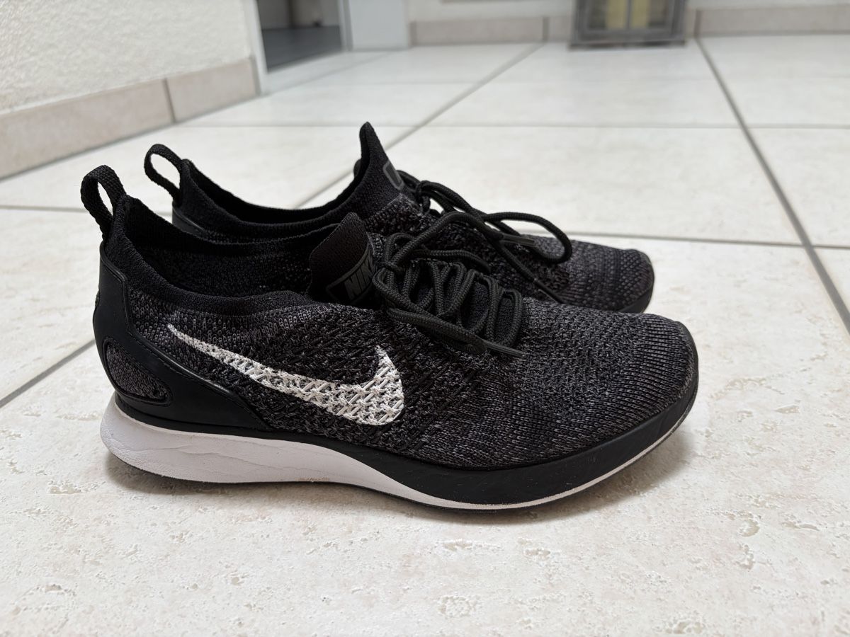 Nike Chaussures femmes: Nike Flyknit Racer T37.5 – Neuf (Voir description) à Biel/Bienne par lisalrh