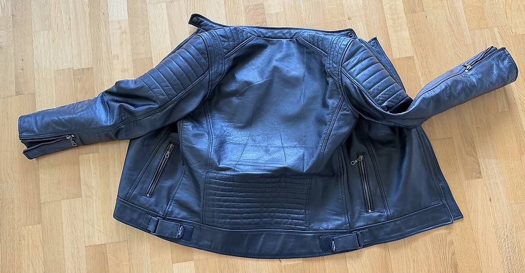 Jacken: Damen Motorrad-Lederjacke – Gebraucht aus Zürich von famakado01 2