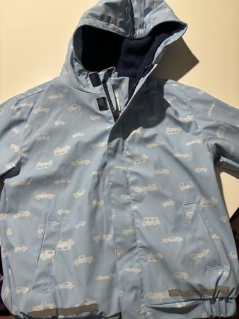 Regenjacke neu
