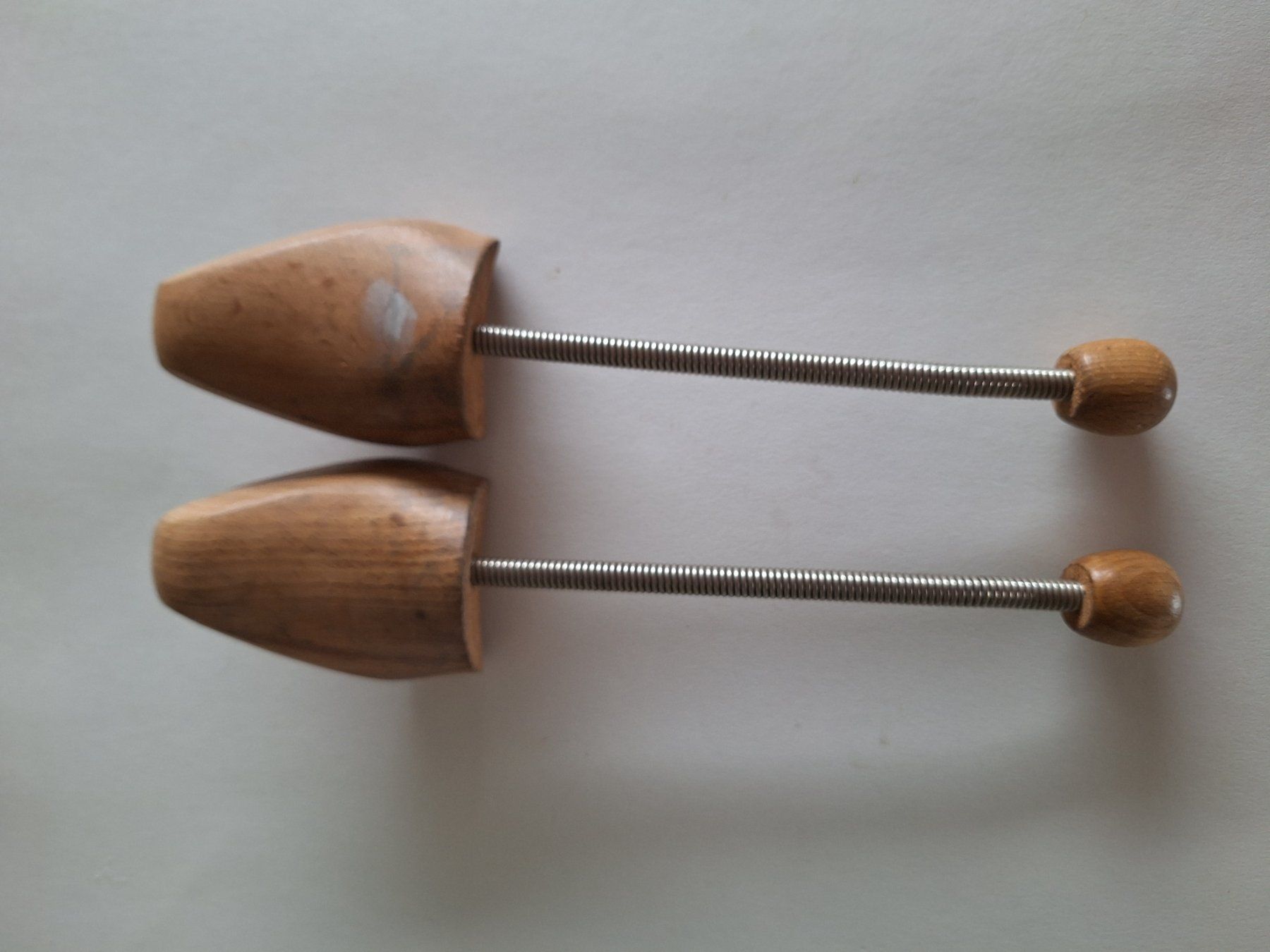 Herrenschuhe: 1 Paar Holz Schuhspanner – Gebraucht aus Zürich von t24_de
