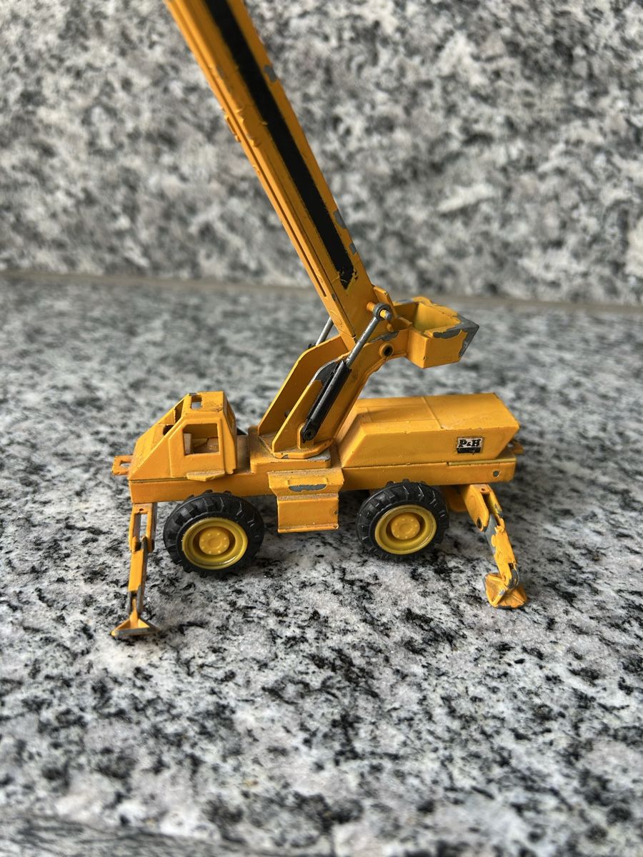 Modellbausätze & Standmodelle: P&H Kran , 1:50 , Gescha – Gebraucht aus Horw von Tigercat635 1