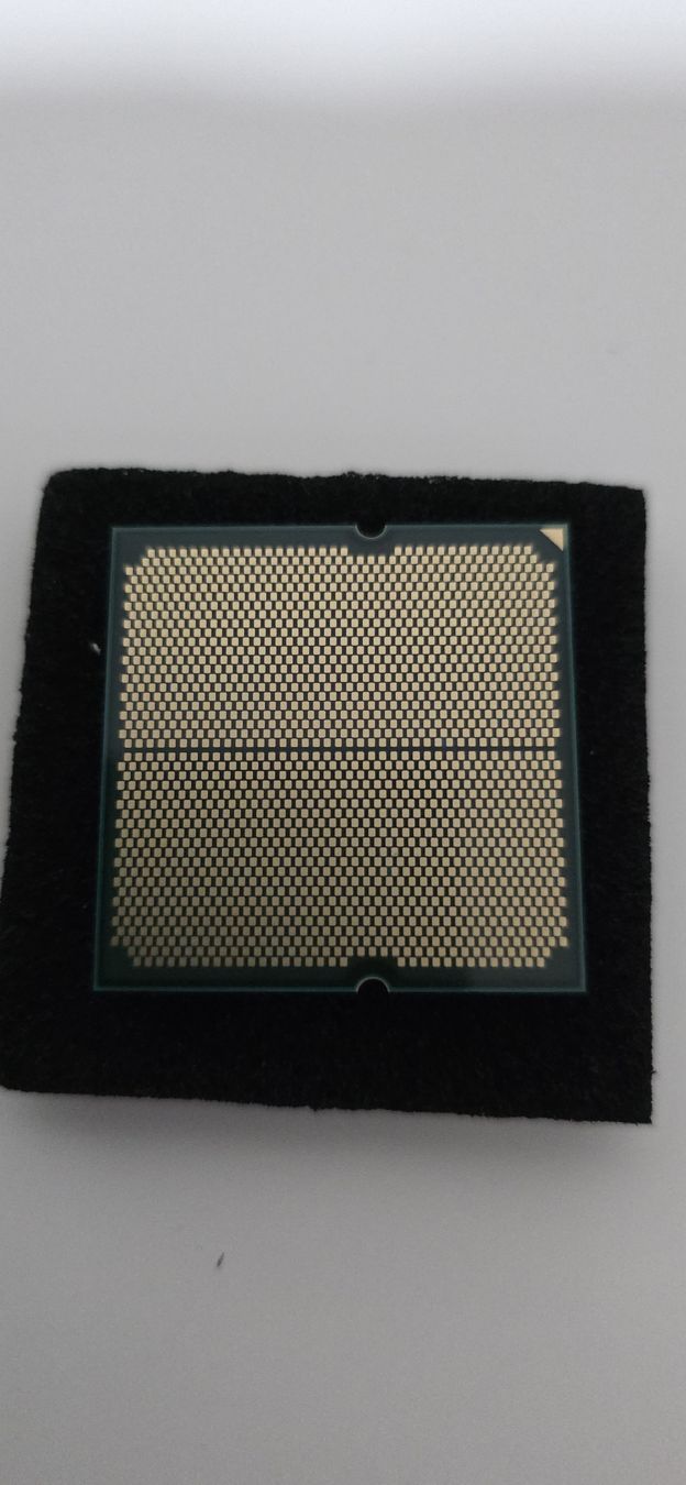 Amd Composants électroniques: Ryzen 7 7700 – D'occasion à Brig par N1TR-0 1