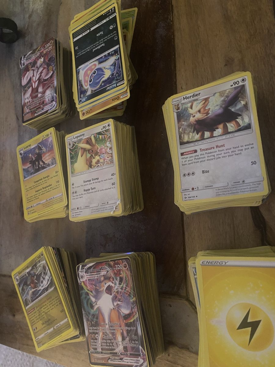 Pokémon Carte collezionabili: Pokemon Karten Sammlung rund 1100 Stück – Usato da Tägerig venduto da oiluig83