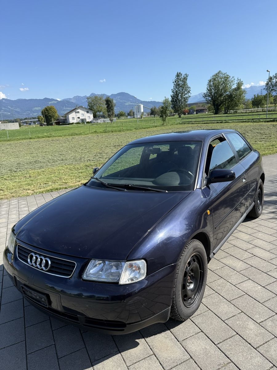 Audi Automobili: Audi A3 1.8 1998 gebraucht – Usato da Oberriet SG venduto da nic_8crr 8