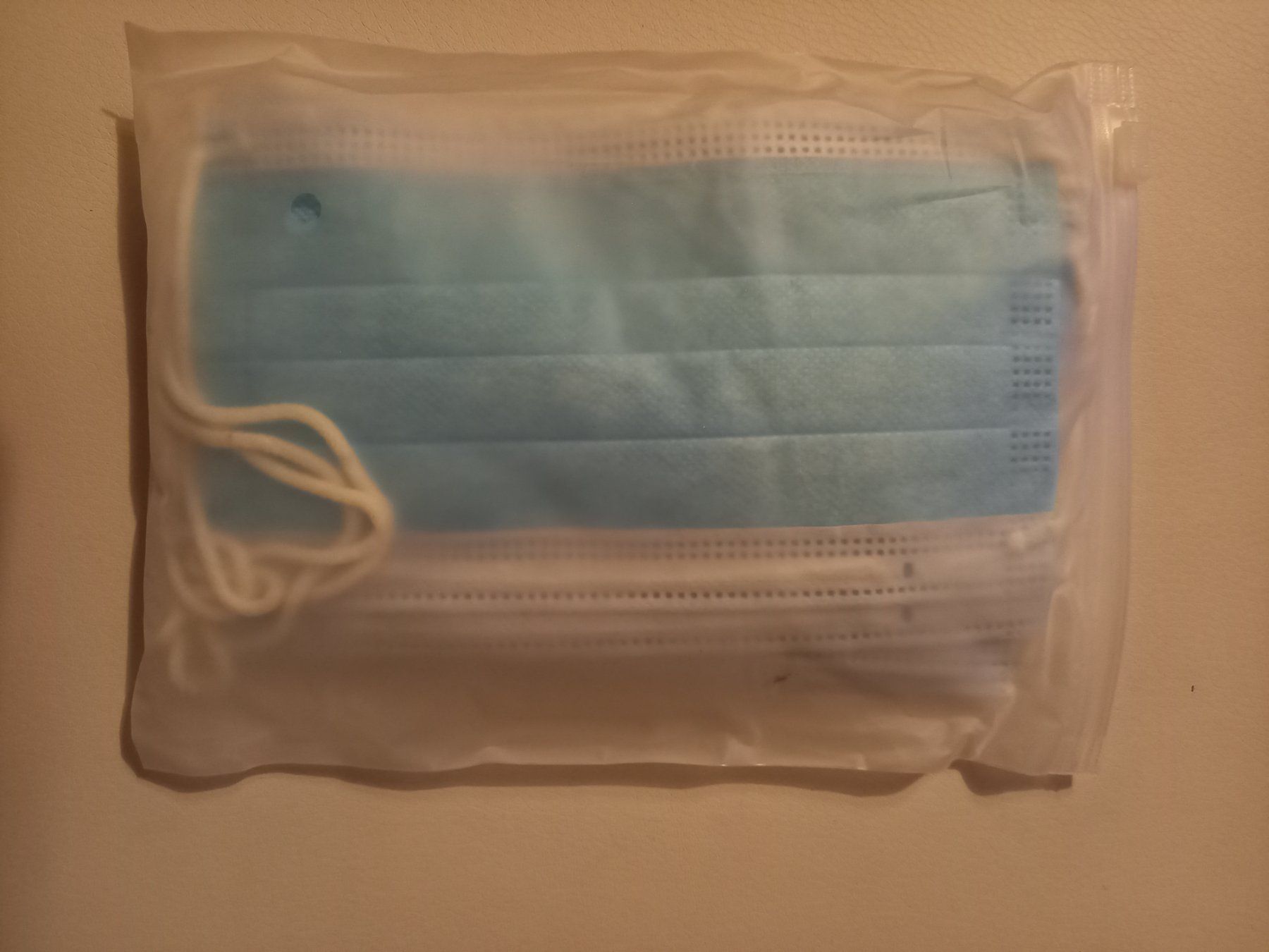 Medizinische Pflegemittel: 10 Stück Einweg Mundschutz Masken – Neu und originalverpackt aus Lichtensteig von patrik1990 2