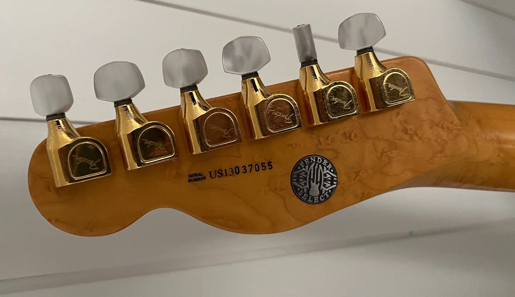 Fender Musikinstrumente: Fender USA Thinline Select Telecaster 2013 – Gebraucht aus Solothurn von  4