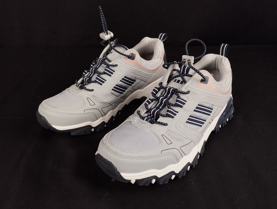 Graceland Scarpe da donna: GRACELAND Damen-Trekkingschuh Gr.39 – Usato da Schübelbach venduto da Restwert_Schubelbach