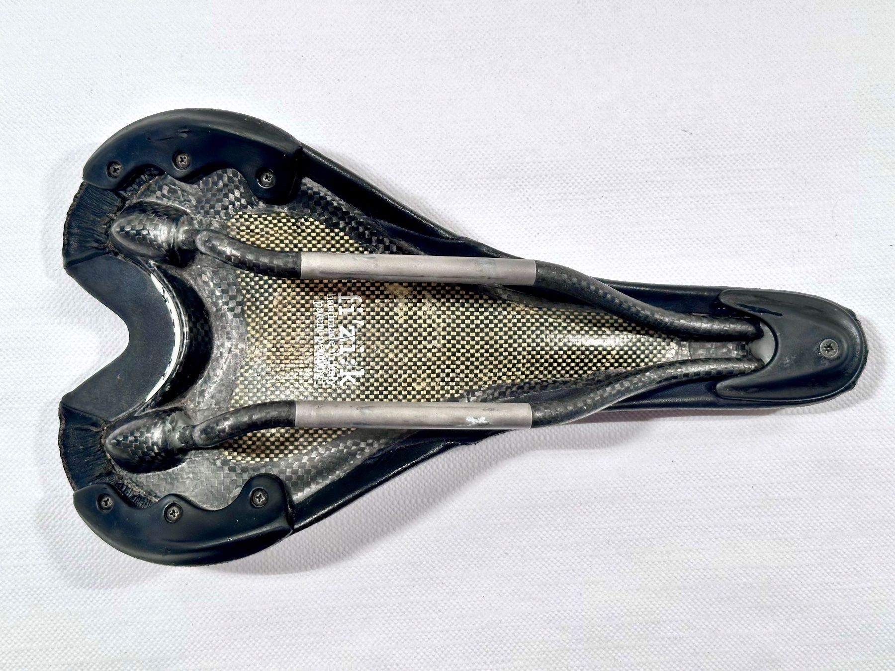 Fizik Ersatzteile: Fizik Aliante saddle Sattel 218g – Gebraucht aus Luzern von bikeandbeltcom 4