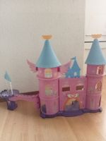 Royal High Castle Campus Spiel Set (Roblox)