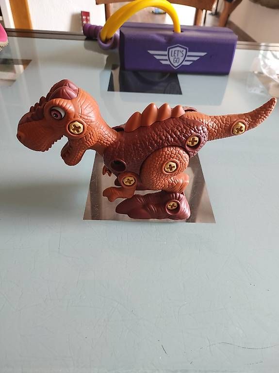 Spielzeuge: Dinosaure pour enfant – Gebraucht aus Bière von bla_b9zg 2