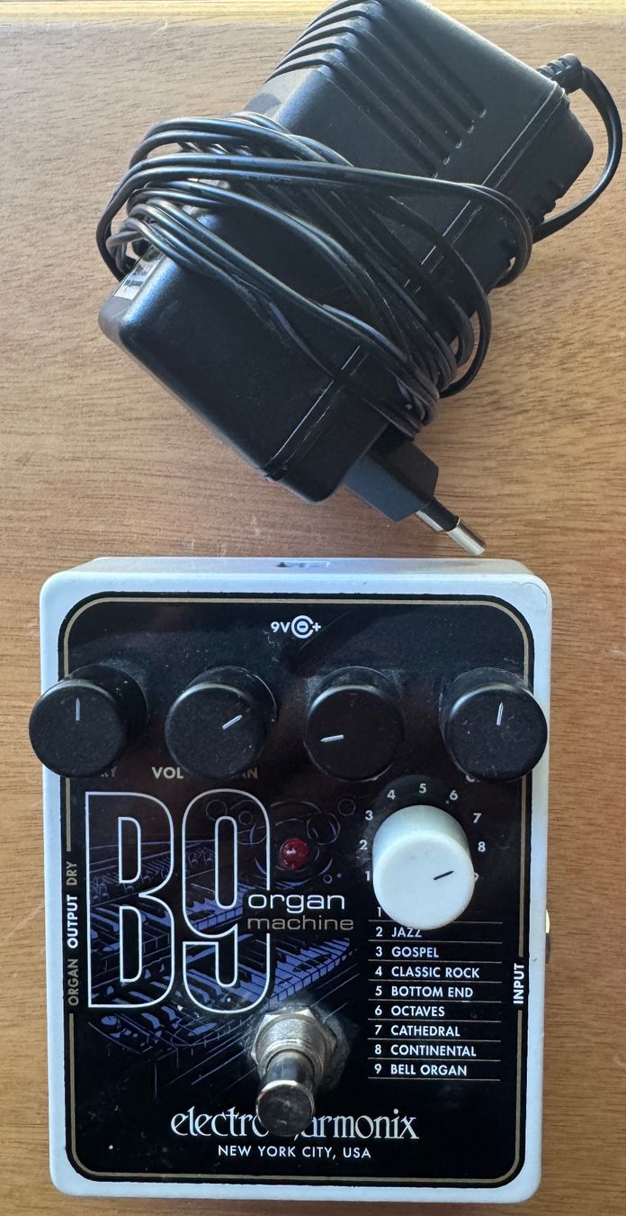 Electro-Harmonix Strumenti musicali: Electro Harmonix B9 Orgel Machine - Top Zustand! – Usato da Dornach venduto da shaker11 3