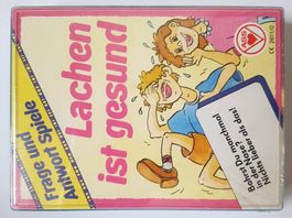 Kartenspiel Frage- + Antwort-Spiel "Lachen ist gesund" / NEU