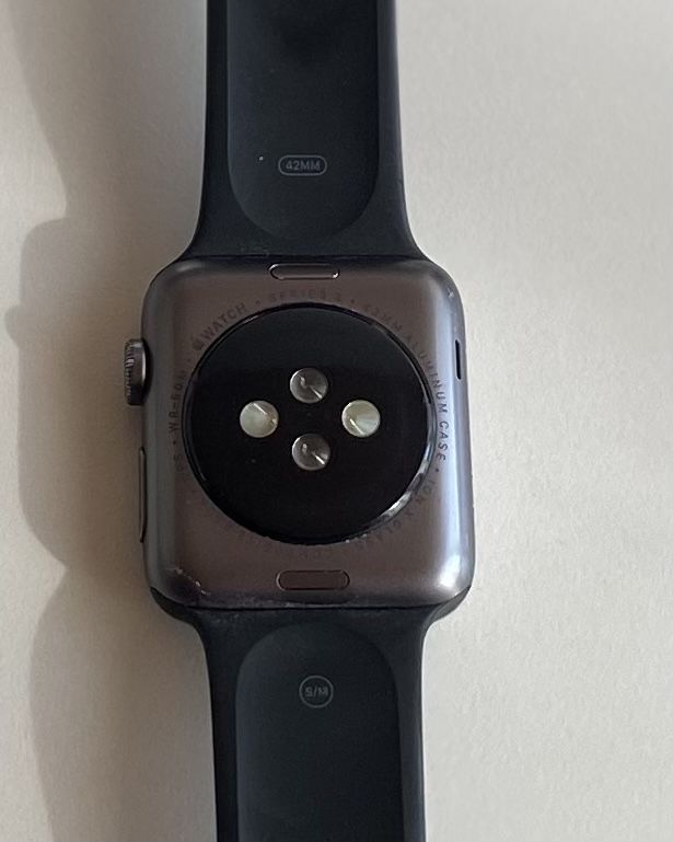 Apple Smartwatch: Apple Watch Series 3, 42mm, Schwarz – Gebraucht aus Zürich von ansch13 2