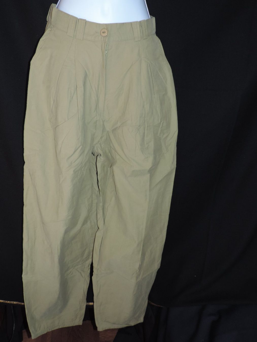 Hosen: pantalon vert kaki – Gebraucht aus Genève von Axelle333 6