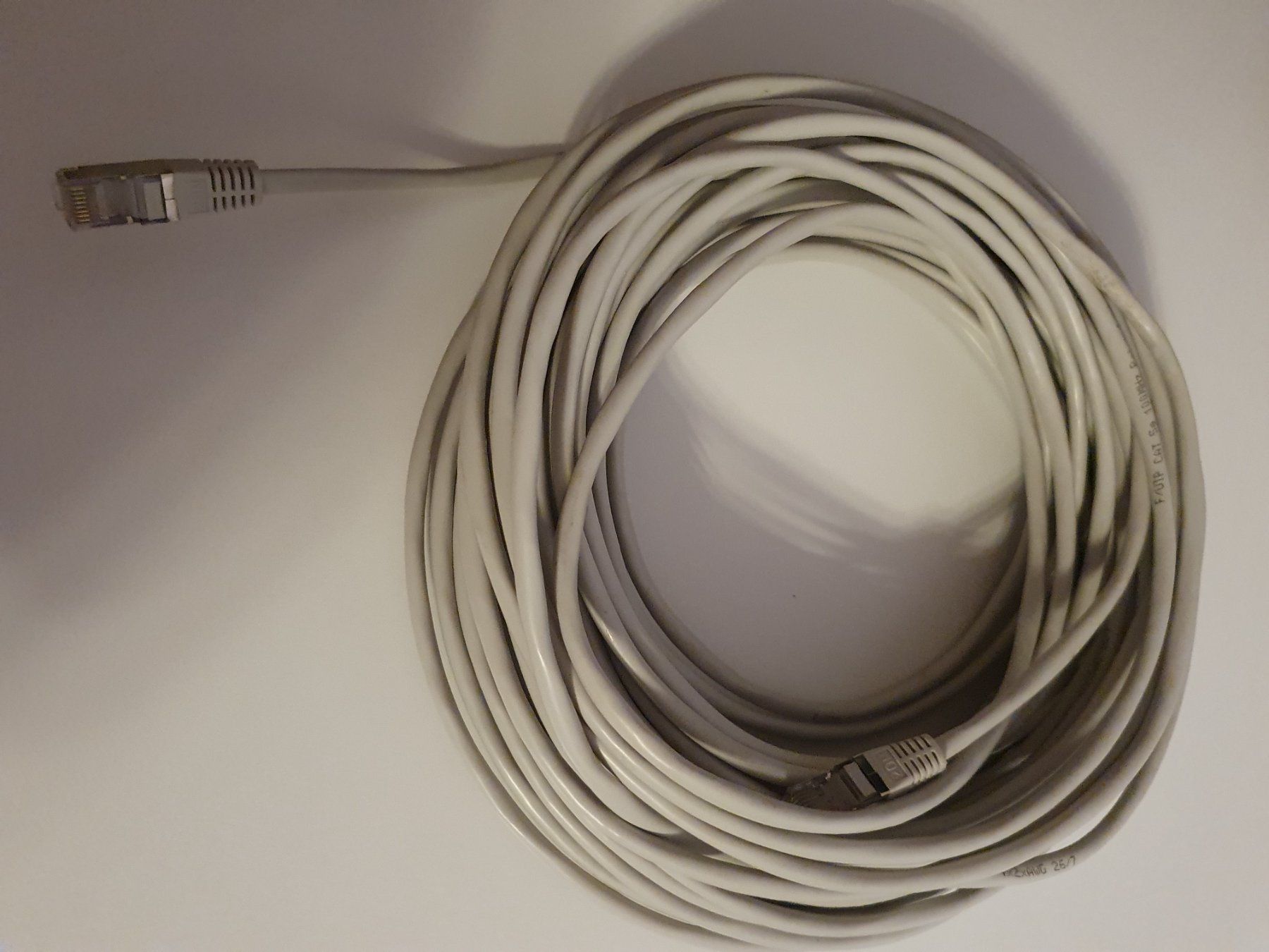 Cavi: Ethernet Cable - High Speed Internet, 20m – Usato da Lupfig venduto da Bluediamond63
