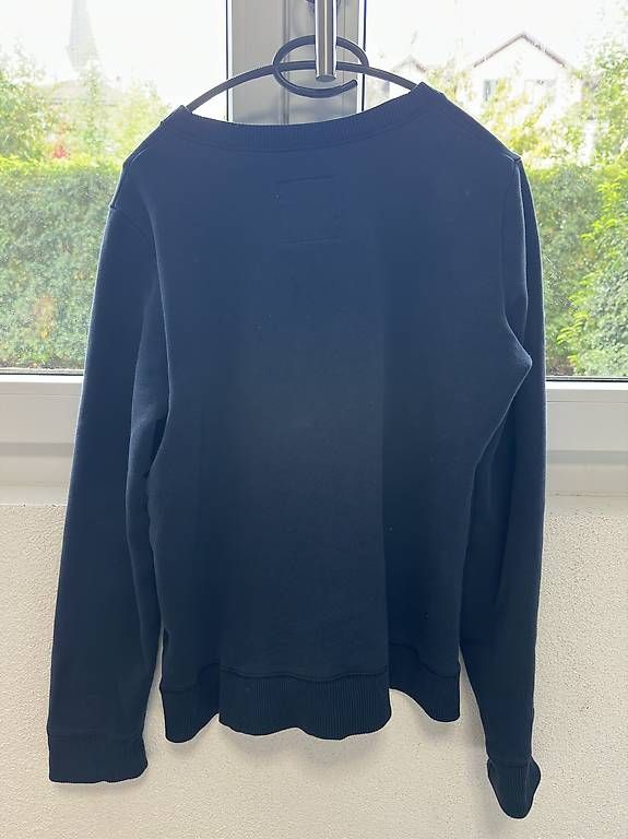 Pulls & Sweat-shirts: DUNKELBLAUER HOLLISTER PULLOVER – D'occasion à Sirnach par ang_5vct 1