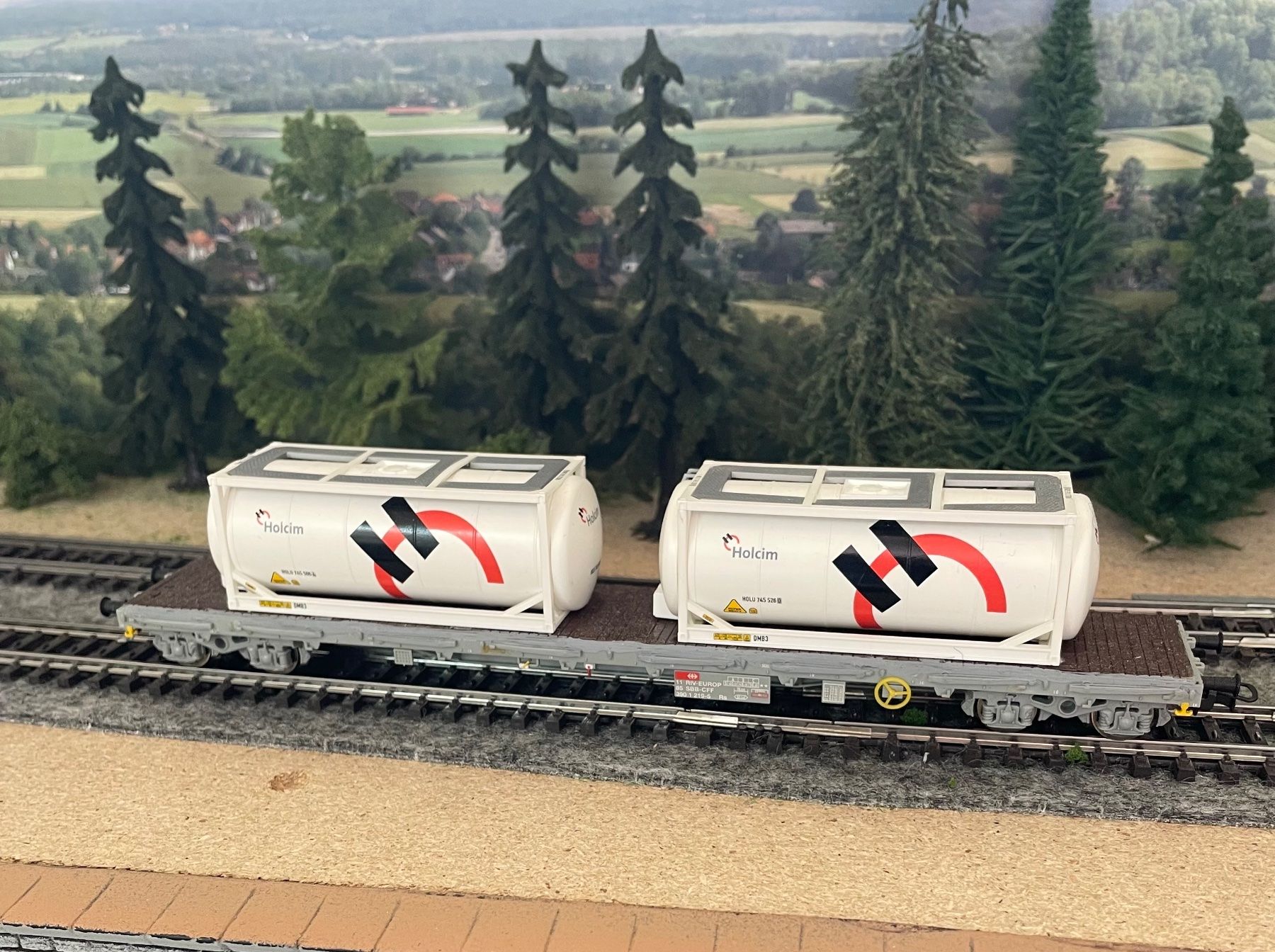 Märklin Trains électriques: Märklin Flachwagen "Holcim" – D'occasion à Blumenstein par Ritschi