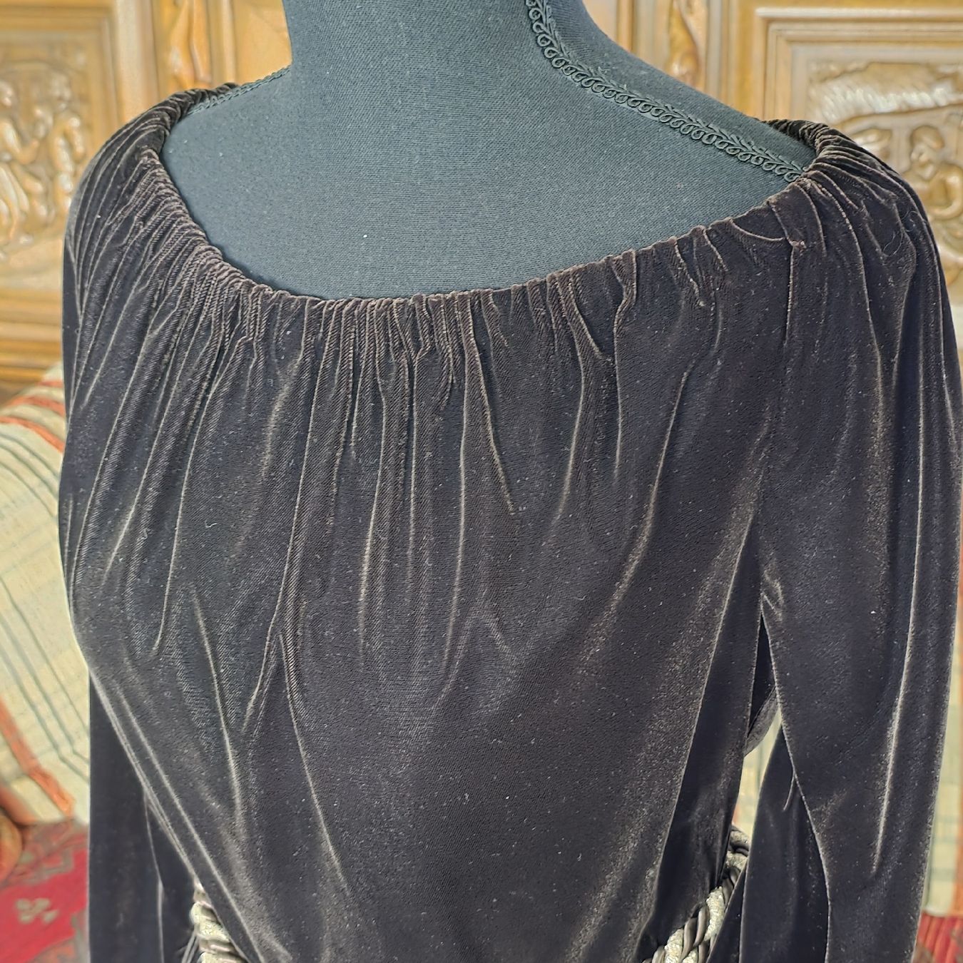 Robes: Wunderschöne Samtkleid, Gr. 36, mit Ziergürtel - Festlich! – Neuf (Voir description) à Rheinsulz par Gilea 3