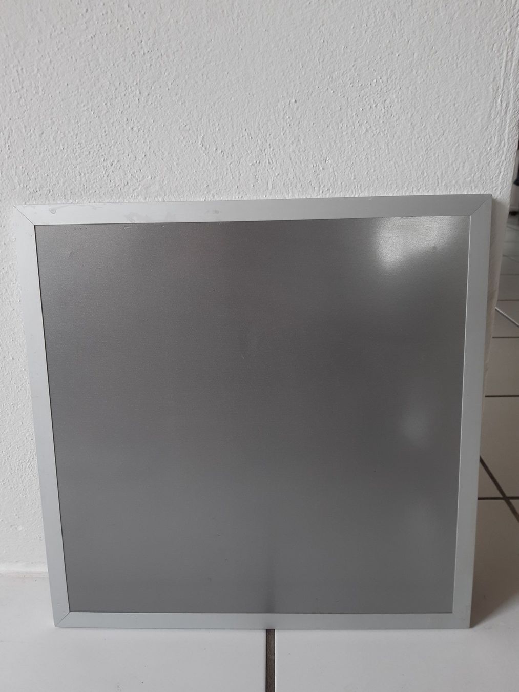 Wandtafeln: Magnetboard, Farbe Silber – Gebraucht aus Biel/Bienne von lau_7ysy