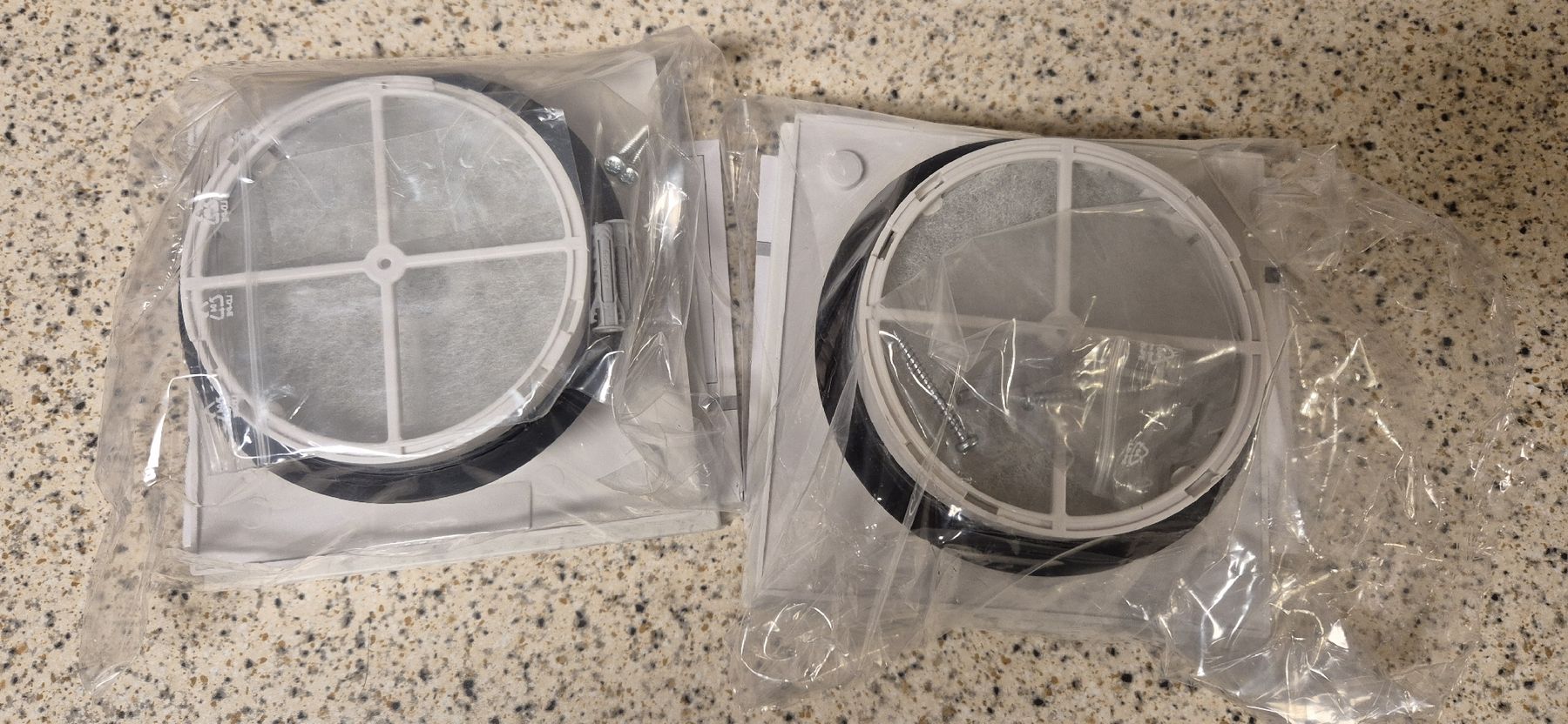 Ferramenta: 2x Valves de Ventilation Helios DLV 100 nueves – Nuovo e nell'imballaggio originale da Meyrin venduto da Jogch 3