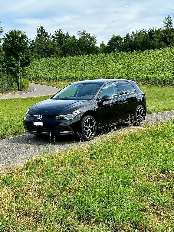 VW Autos: VW Golf 8 1.5TSlevo – Gebraucht aus Muri AG von cag733 2