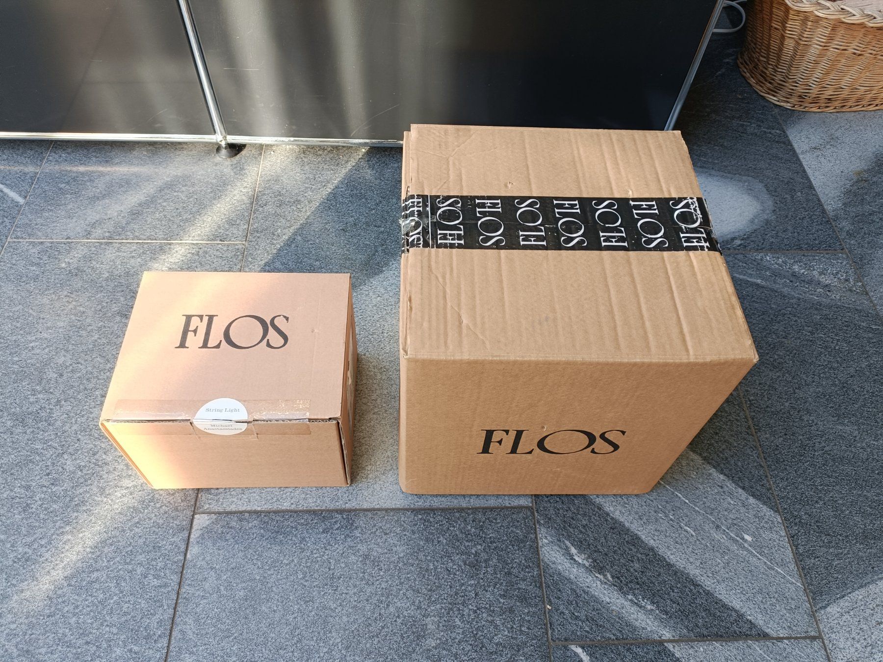 Flos Lampadari & plafoniere: Hängeleuchte Flos String Light Sphere – Nuovo e nell'imballaggio originale da Schmitten FR venduto da oldtimer82 1