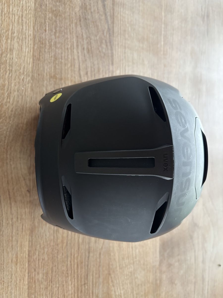Uvex Helme: Uvex ultimaresolution Mips Skihelm Gr. 59-61 – Gebraucht aus Sumiswald von phil00 4