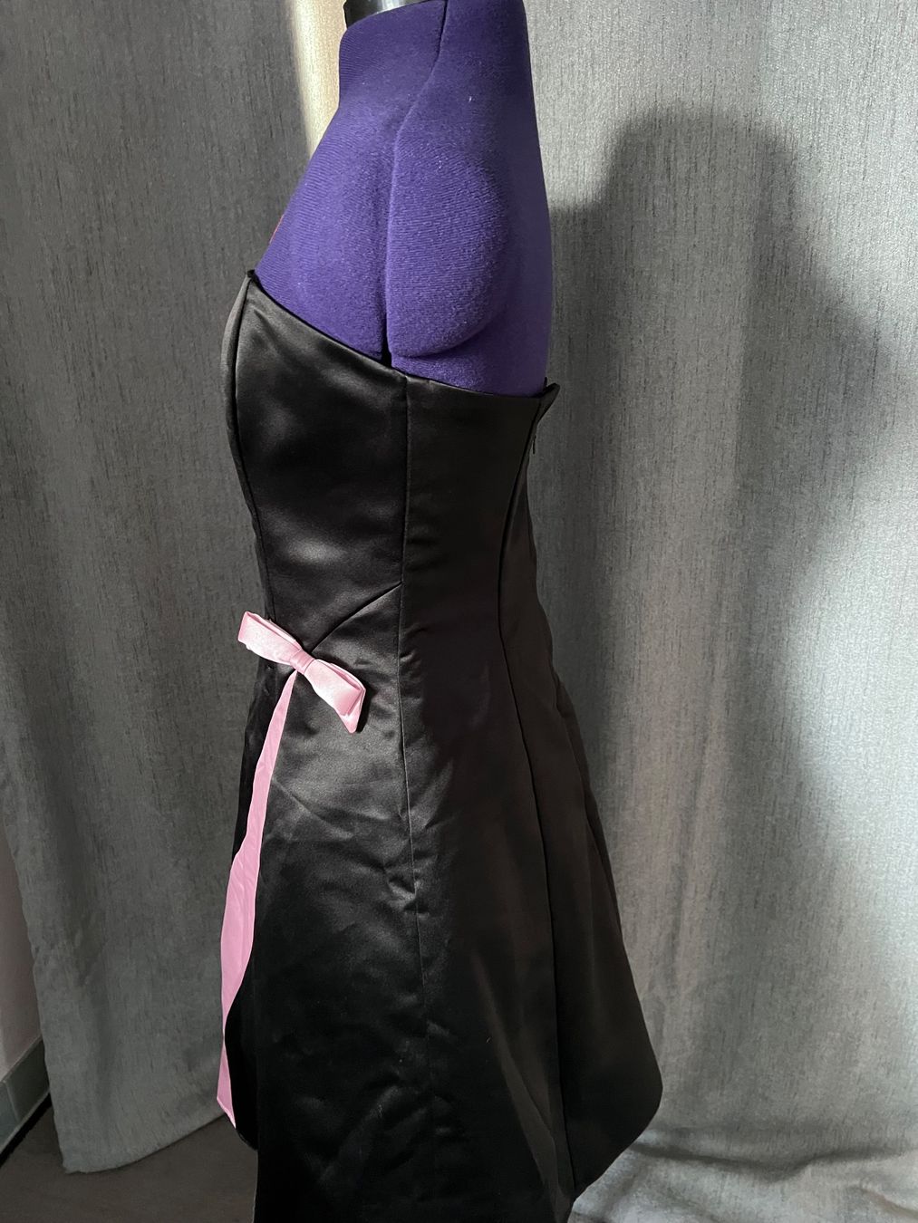 Vestiti: Schwarzes Satin Abendkleid Gr. 36 mit Schleife – Usato da Steckborn venduto da Holiday66 3