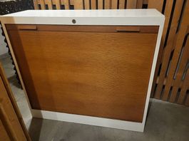 Meuble de bureau à rideau
