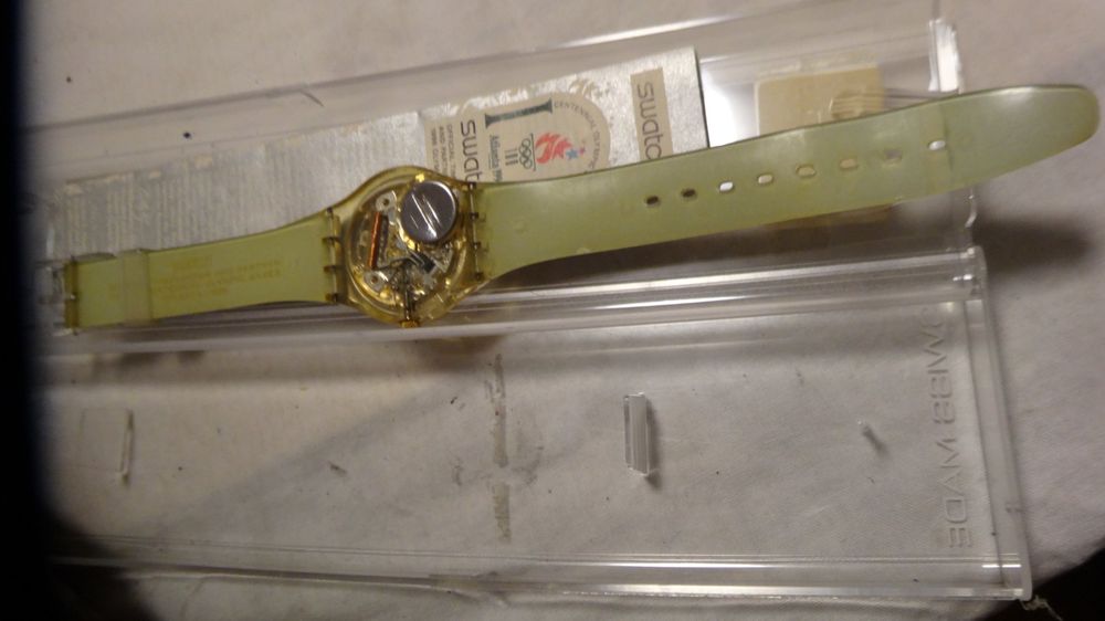 Swatch Montres: S-WATCH  ATLANTA 1996 HERREN UHR,QUARTZ.MIT BOX.LÄÜFT – D'occasion à zürich par ahmad01 1