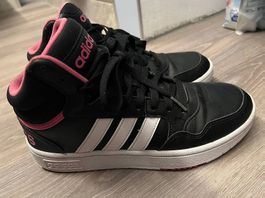 Adidas Schuhe, neuwertig