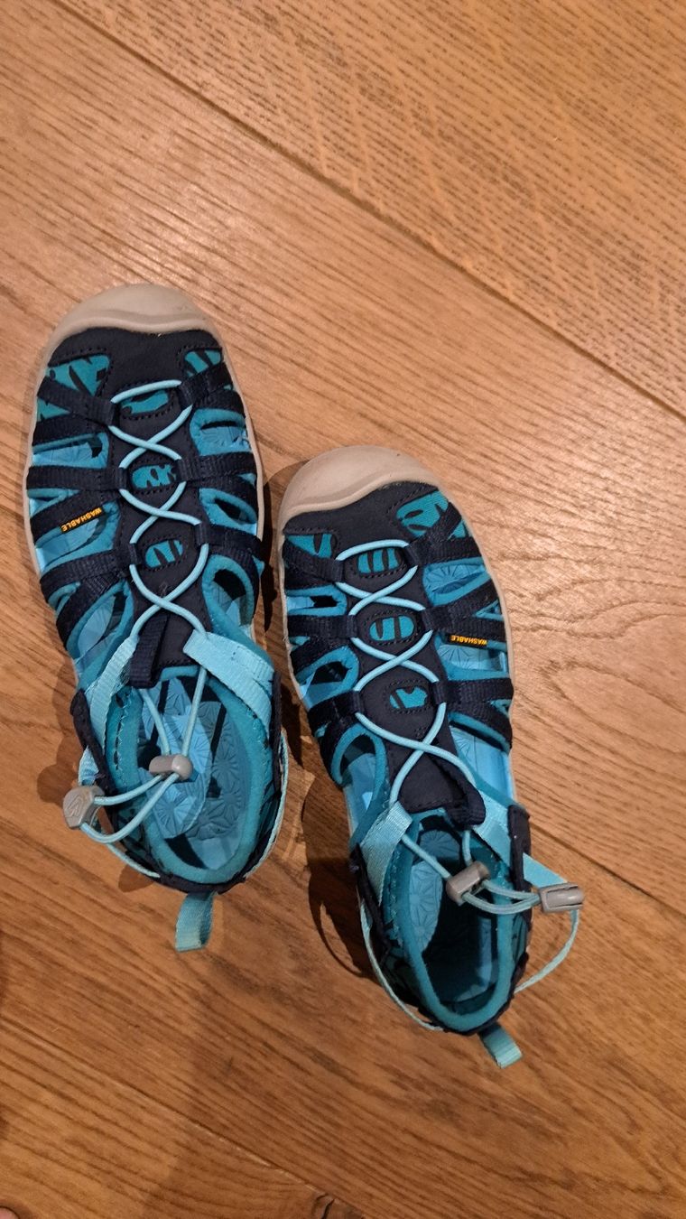 Chaussures garçon: Keen Sandalen Gr.35 – D'occasion à Muri AG par HalleTeam 1