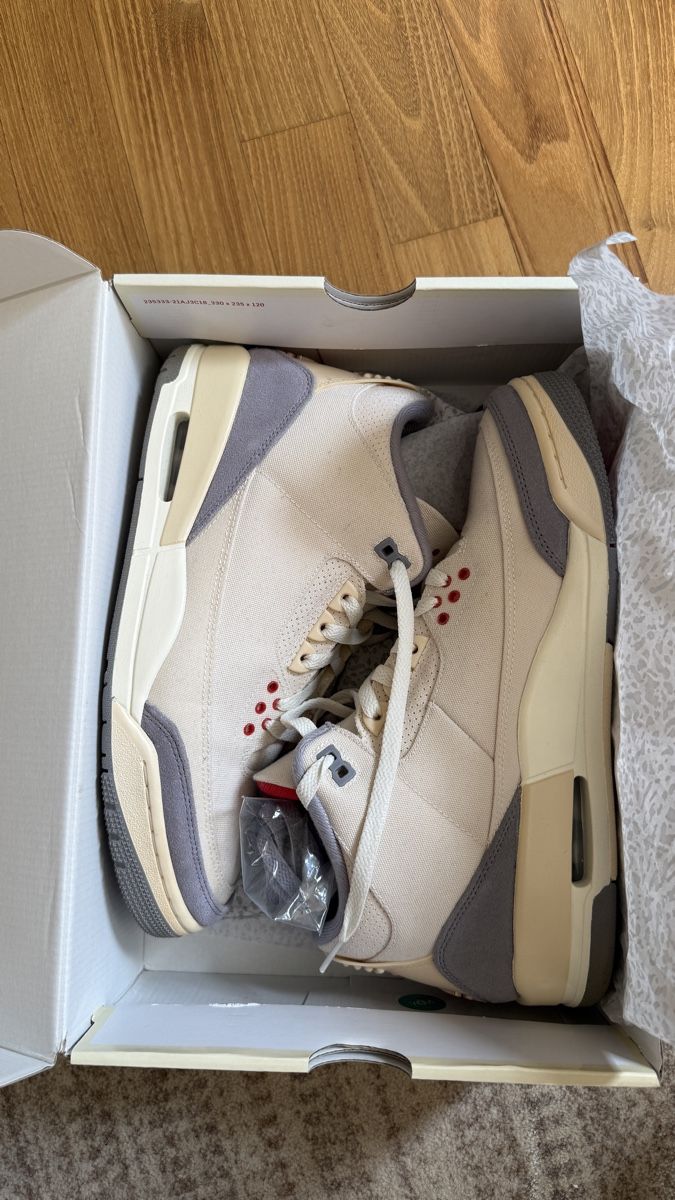 Jordan Scarpe da uomo: Jordan 3 Musselin – Usato da Horgen venduto da Aron.zh