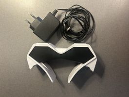 Station de charge Sony PS5 pour manettes, bon état