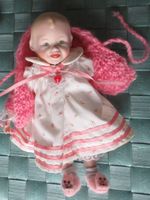 Kleine Porzellan Puppe, Sammlerpuppe Sarah von Yolanda Bello
