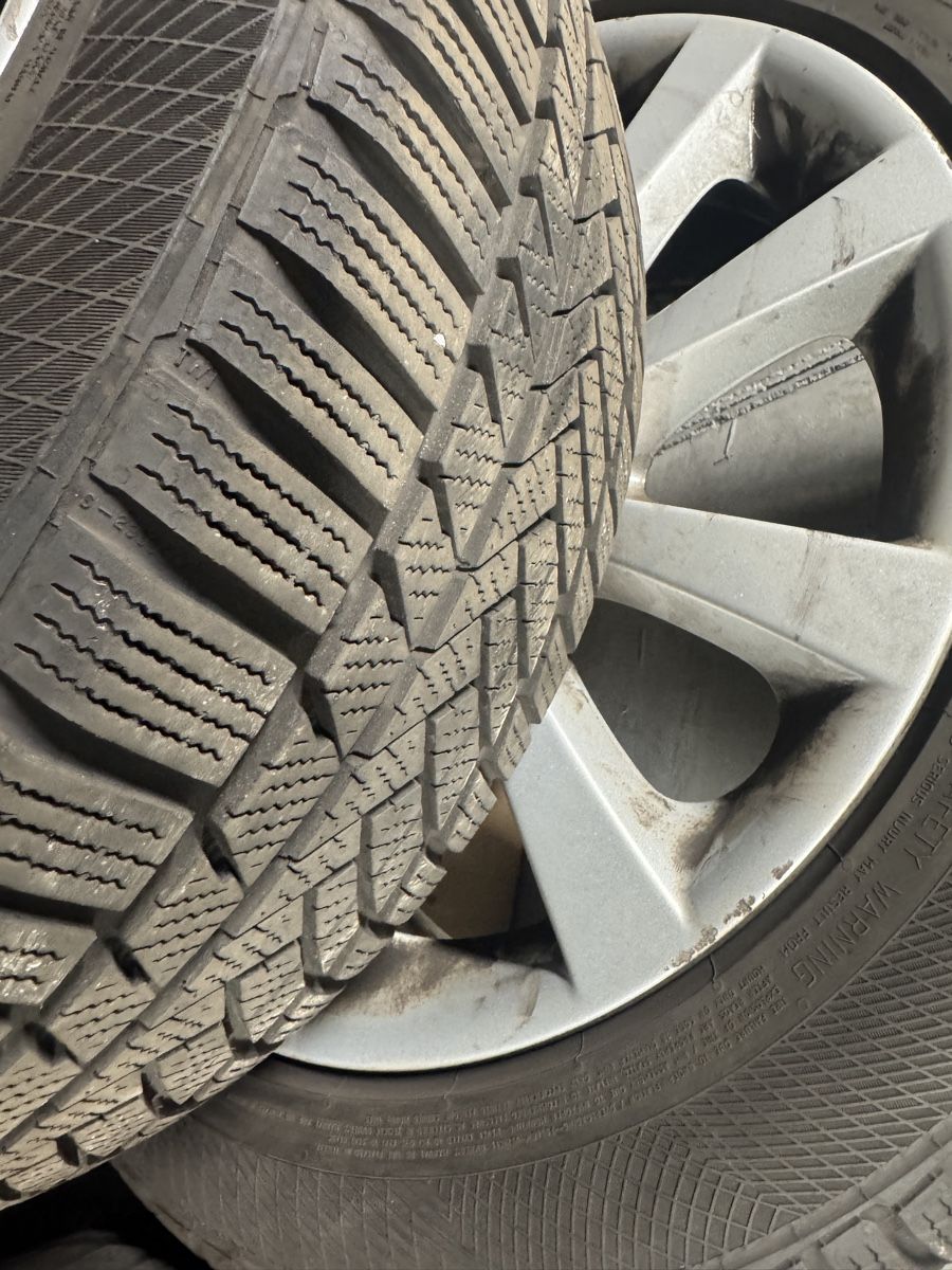 Pneumatici & Ruote complete: Bmw Winterräder zu Verkaufen  – Usato da Untersiggenthal venduto da Akokollari 5