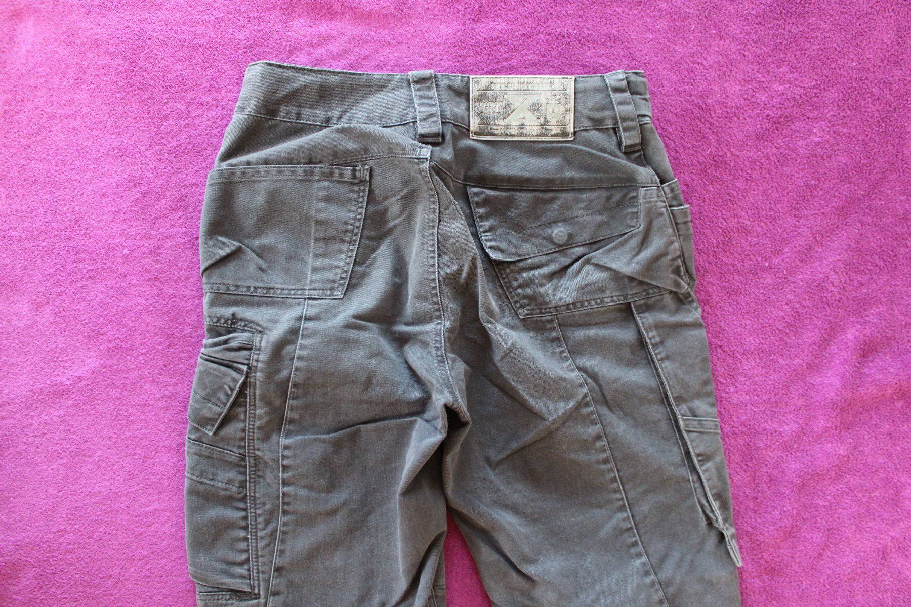 Engelbert Strauss Hosen: Engelbert Strauss Hose / Jeans - Gr. 42 MEN – Gebraucht aus Müllheim Dorf von Seeeule01 7