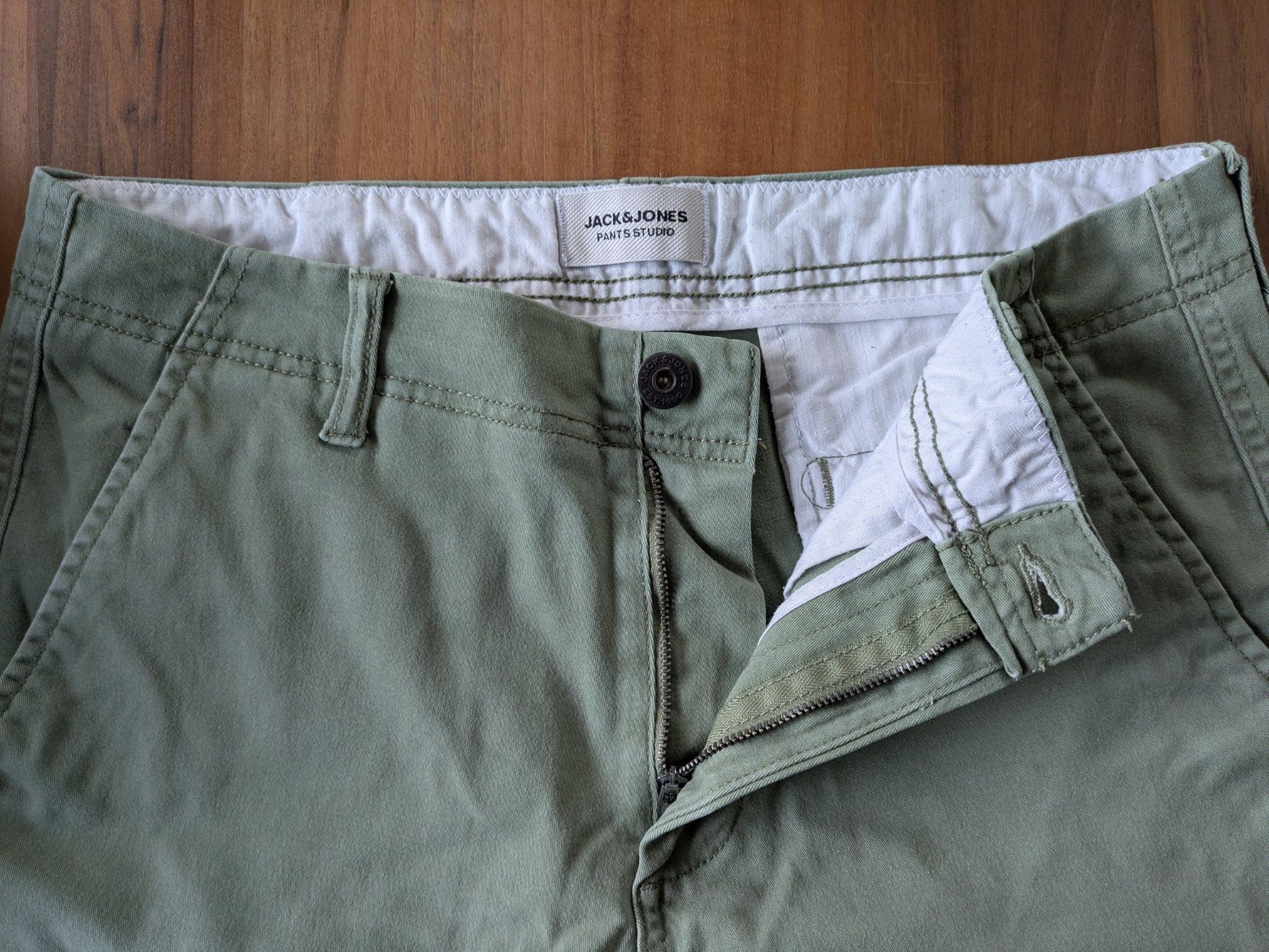 Jack & Jones Jeans: Cargo-Shorts "Jack&Jones" Gr. S – Usato da Bonstetten venduto da Driver7 3