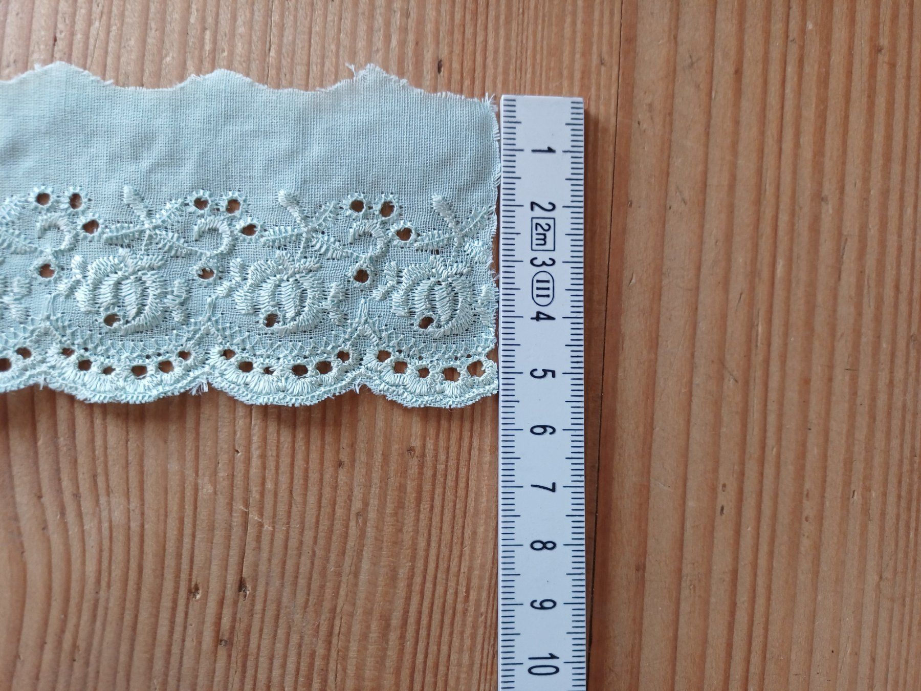 Nastri decorativi: Spitzenband Spitze Spitzenborte Baumwolle hellblau 167 cm – Usato da Elgg venduto da Flurinal 3