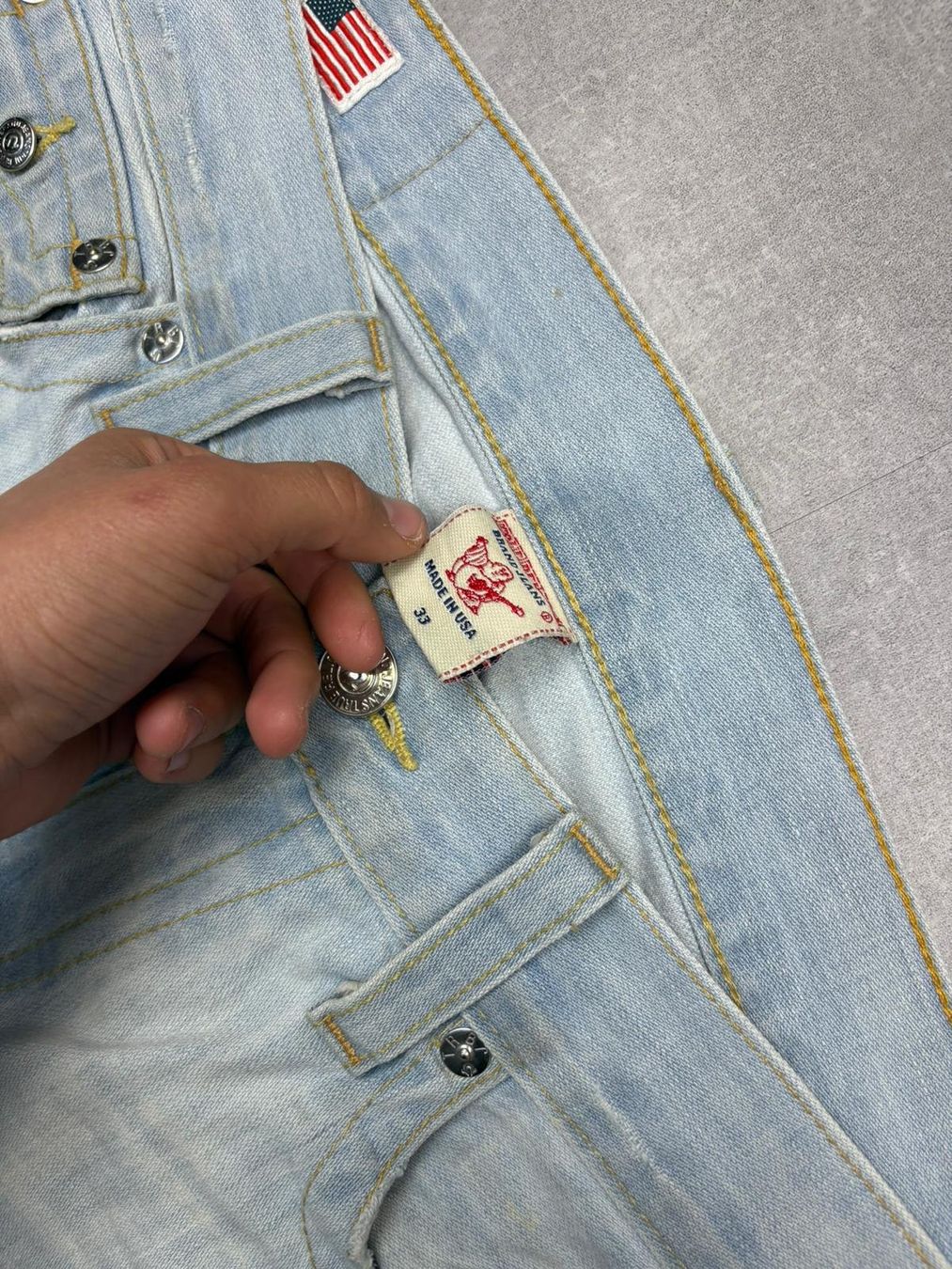 True Religion Jeans: True Religion Bootcut Flared Jeans - Grösse XL/33 – Usato da Werdenberg venduto da hase.vintage 4