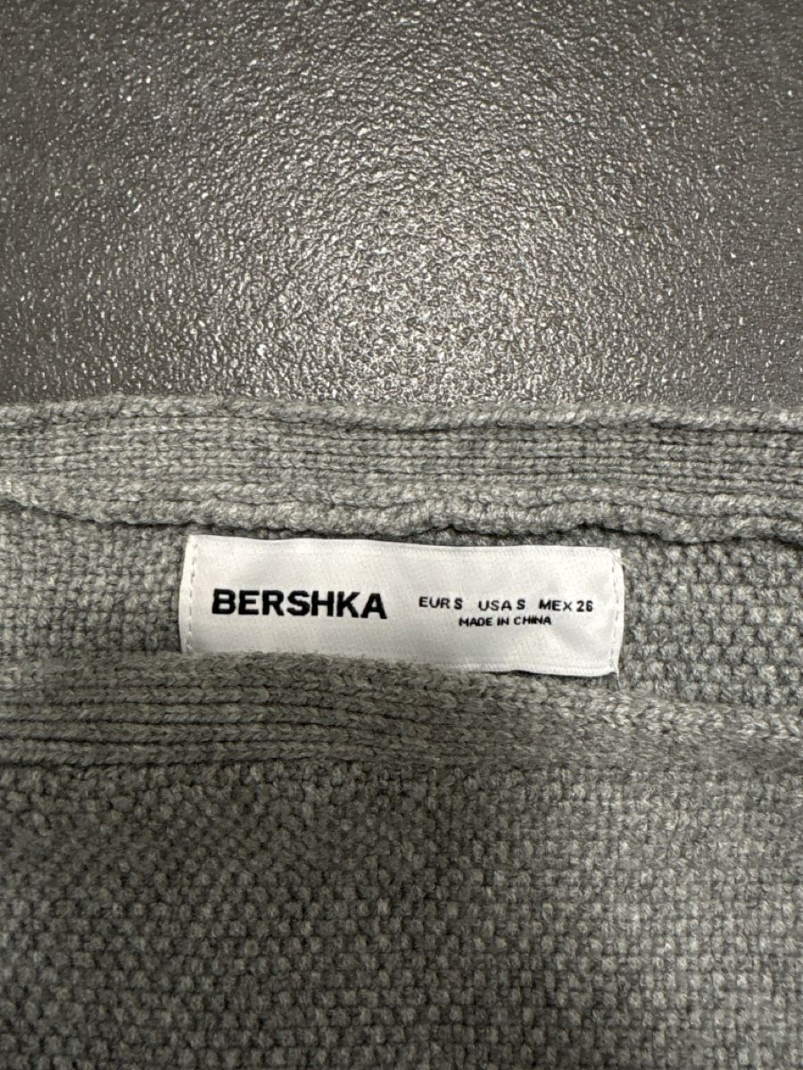 Bershka Maglioni & Felpe: Oversized Bershka Pullover S – Nuovo (secondo la descrizione) da Rümlang venduto da svent 4