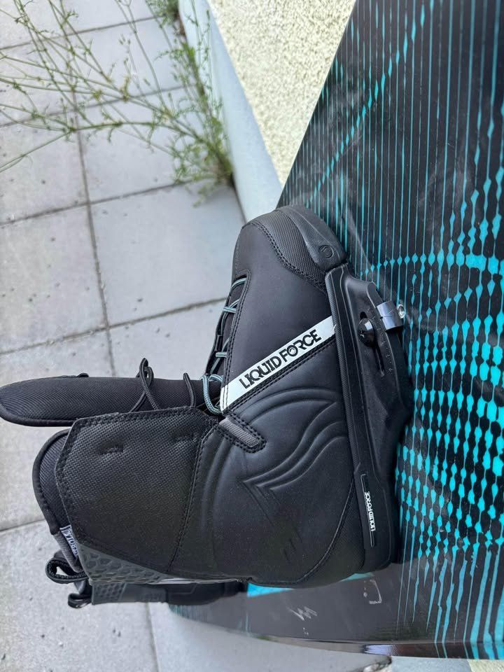 Tavole da surf e di nuoto: JOBE Knox Wakeboard Premium – Usato da Luzern venduto da Baschi015 2