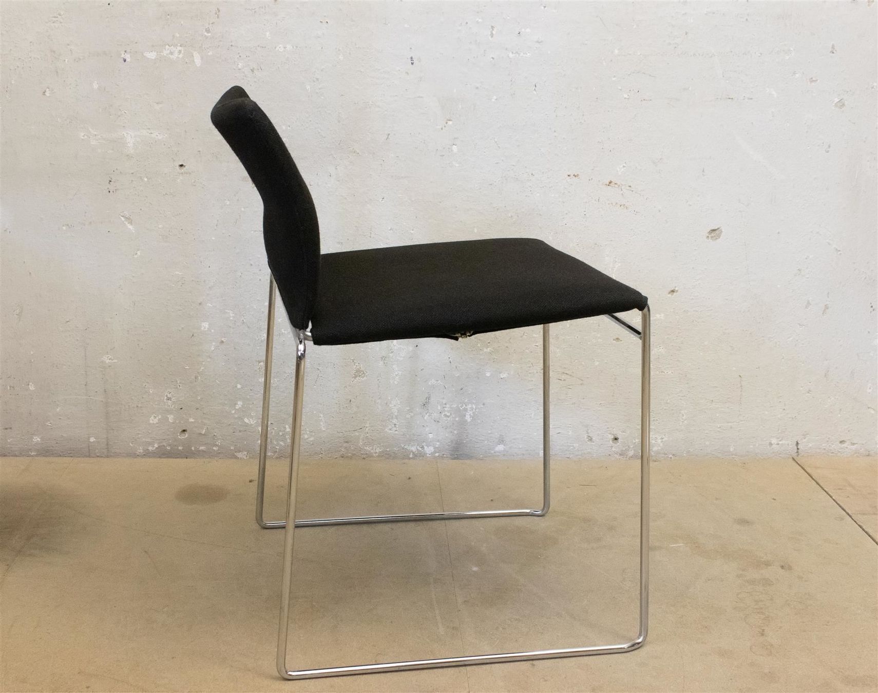 Sedie: Stuhl von Kazuhide Takahama studio simon – Usato da Zürich venduto da ZuercherBrockenhaus 1