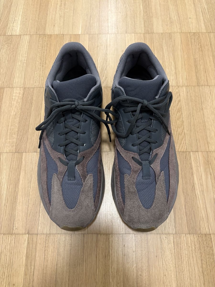 Adidas Scarpe da uomo: Adidas Yeezy Boost 700 Mauve – Usato da Zürich venduto da ruben000 3