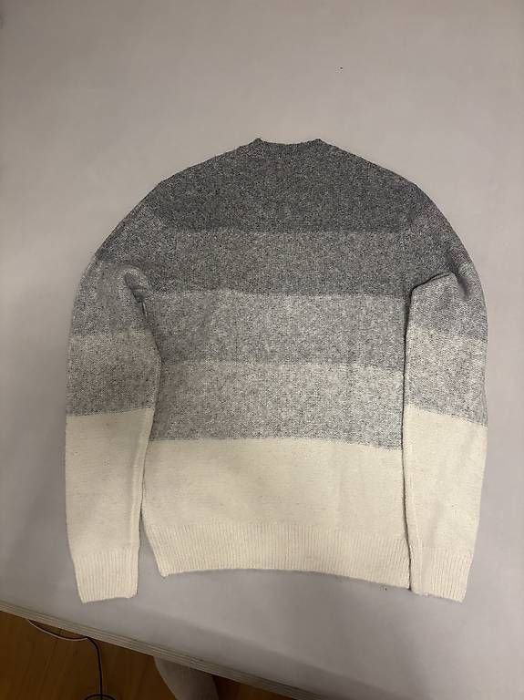 Maglioni & Felpe: maglione invernale – Usato da Carabbia venduto da fab_6y2g 1