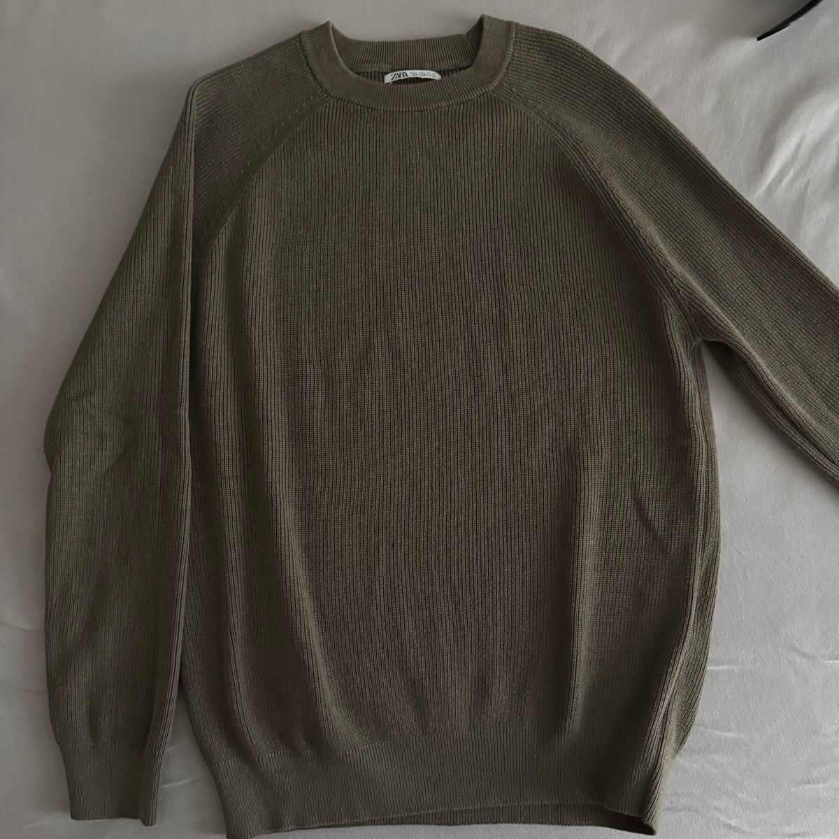 Pullover & Sweatshirts: Zara Herren Pullover Olivgrün Grösse L – Gebraucht aus Hinwil von norisenya