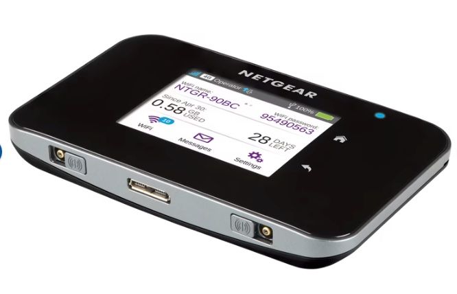 Netgear Modem & Router: NETGEAR AirCard 810 Mobile Hotspot – Usato da Steinmaur venduto da Nicorutishauser 1