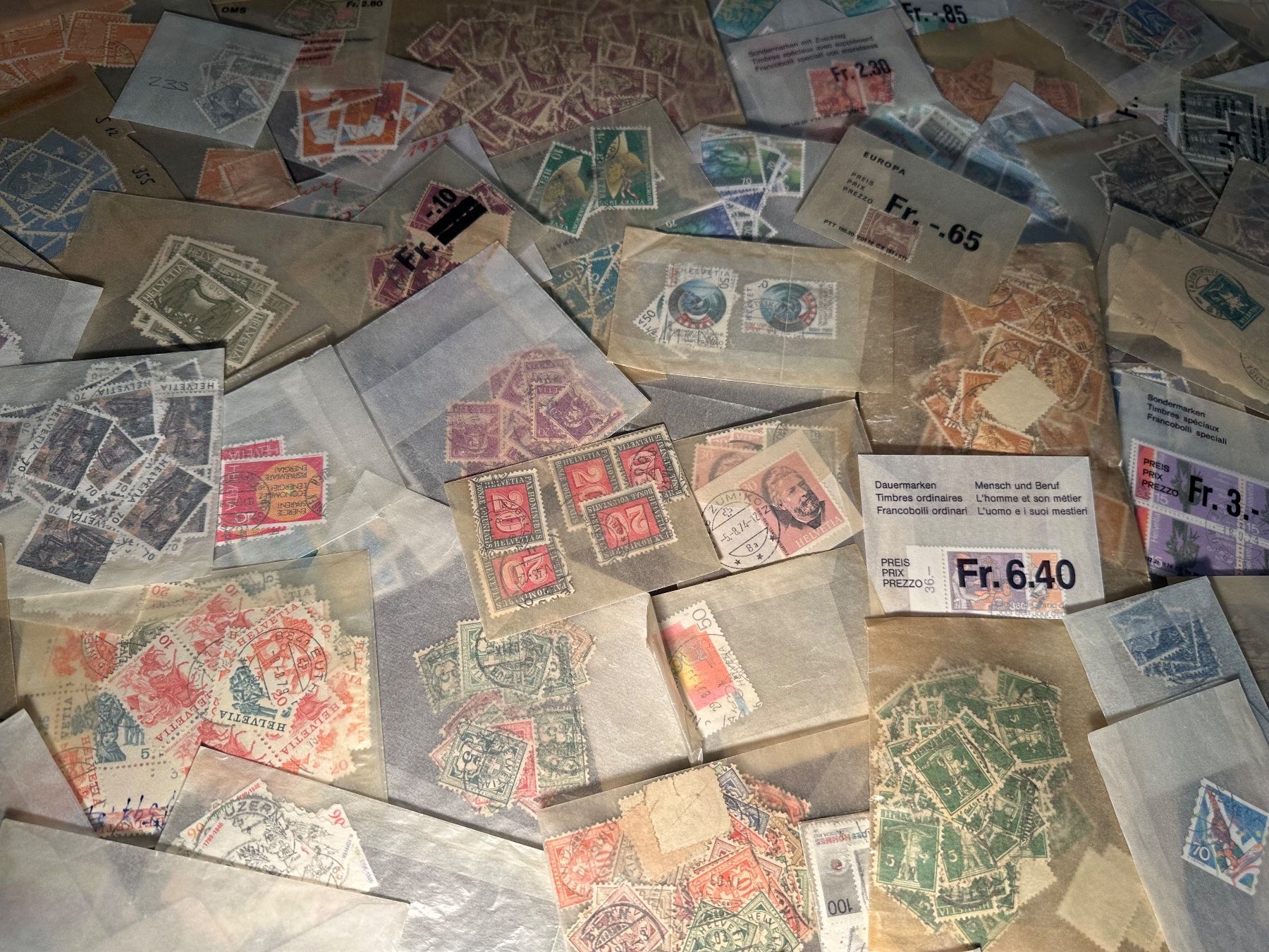 Tous les timbres: Briefmarkensammlung Tüten – D'occasion à Stettfurt par 2442 6