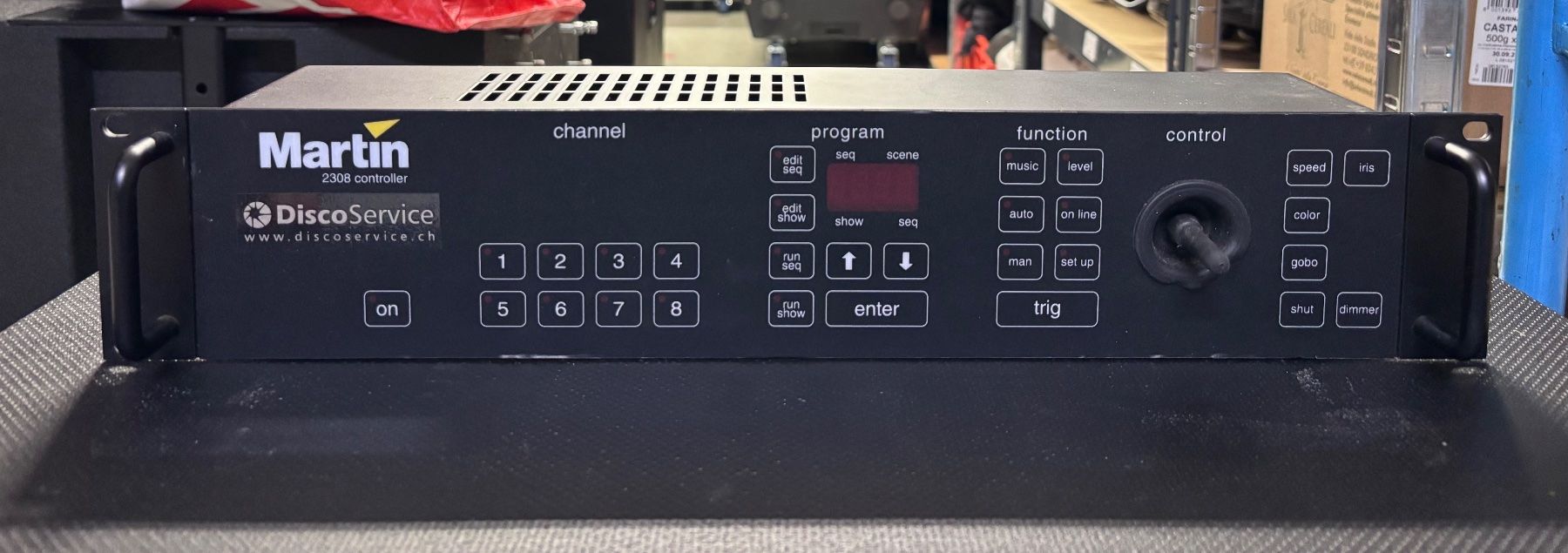 Strumenti musicali: Martin 2518 Controller Luci Discoteca – Usato da Bellinzona venduto da ste_p59z